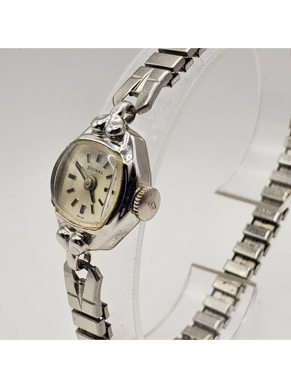 Vintage Swiss Signal Mechanical Watch Womens Silver Tone For Parts Or Repair